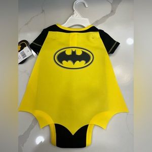 Batman onesie with removable cape NWT